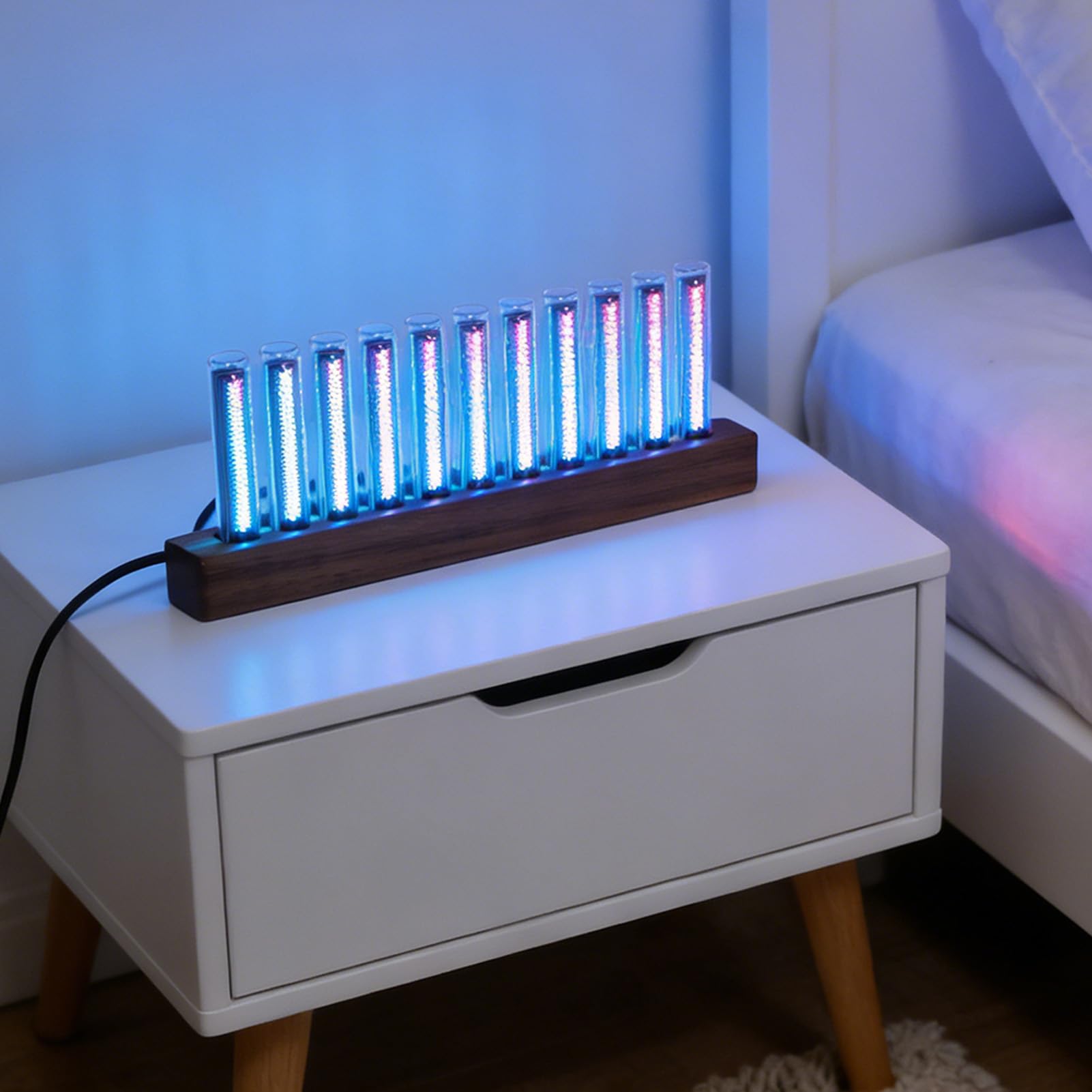 ASHATA LED Musikspektrum Anzeige, Heim Audio Spektrumanalysator Anzeige mit 12 Lichtröhren, Hochempfindliche Musik Rhythmus Lichtleiste, Einstellbare Farbhelligkeit