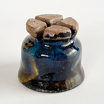 Amazon.co.jp: 萩焼 ぐい呑み お猪口 山根清玩作 青萩 割り高台