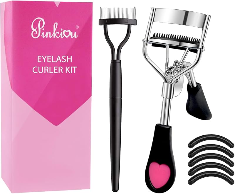 Curvador de cílios Pinkiou com pente separador, cabo em formato de coração e 5 almofadas de silicone
