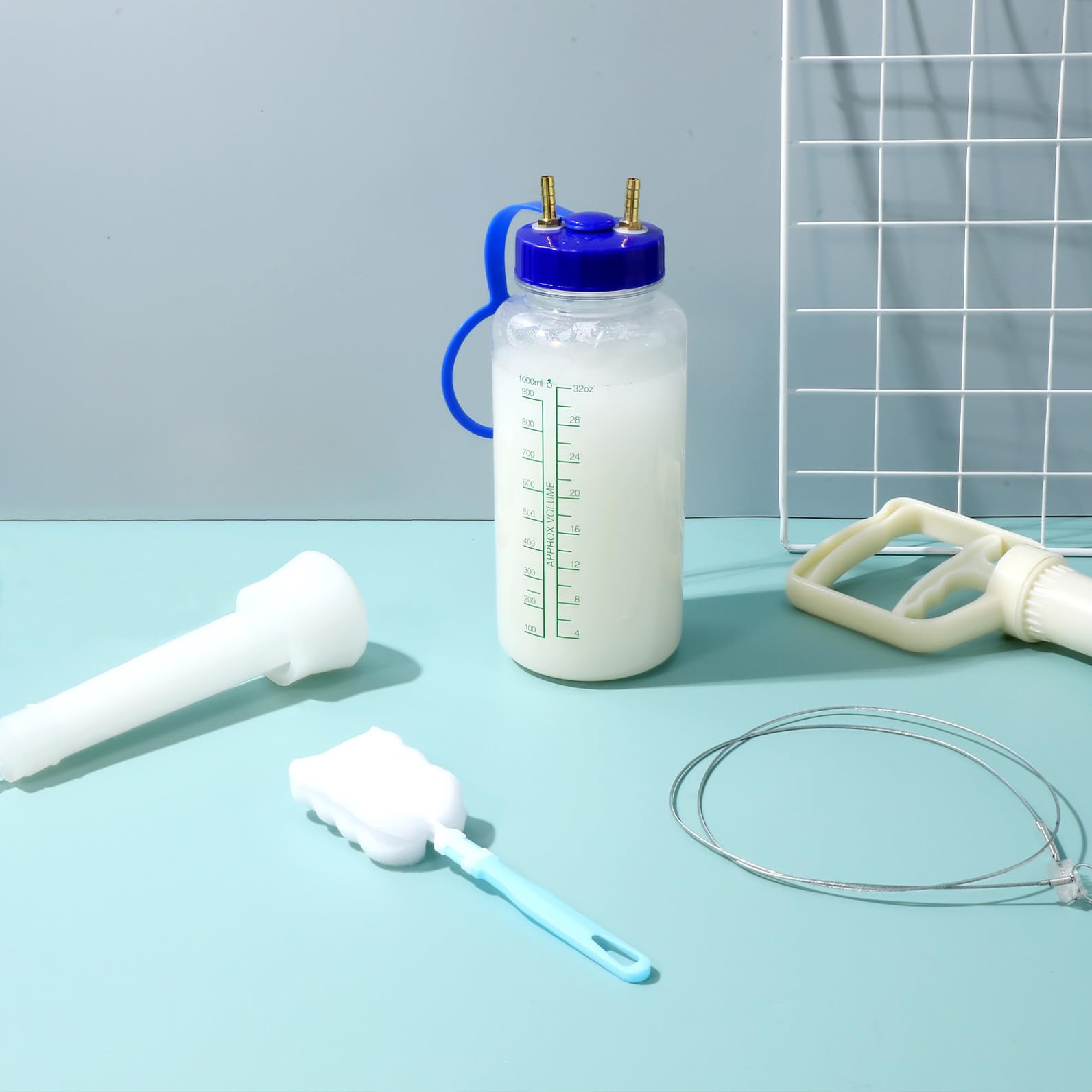 Macchina la Mungitura Manuale Portatile in Plastico per Mucche e Pecore, Facile da Trasportare Spazzola per Pulizia in Filo D'acciaio e Bottiglia, per Allevamenti e Fattorie