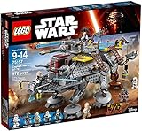 Zur Ausrüstung gehören zwei Blaster, zwei Blaster-Gewehre sowie das Lichtschwert des Fifth Brother