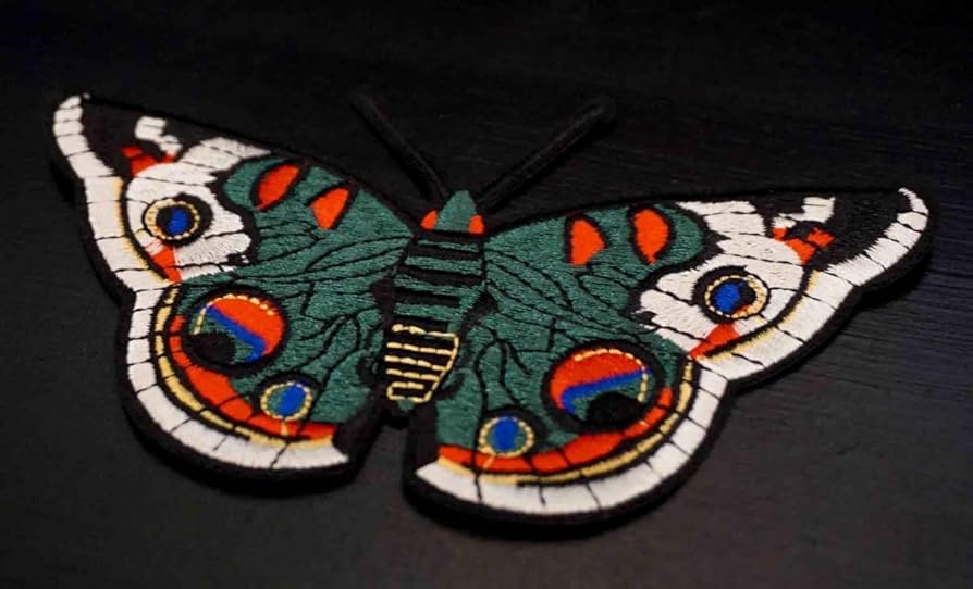 Amazon.co.jp: # 221 □軍綠蛾 蝶 『Butterfly 』 レトロデザイン刺繍