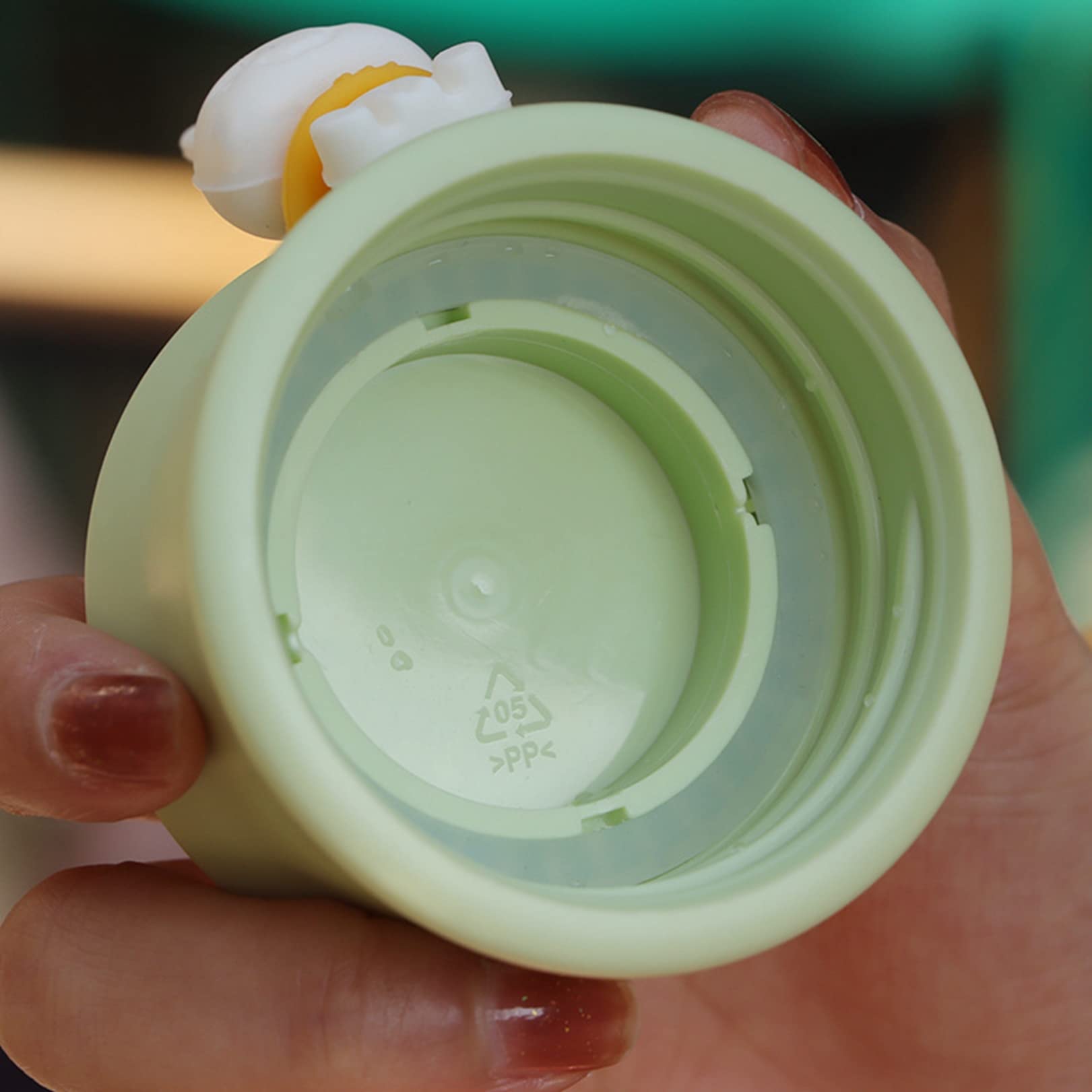 Amazon｜クリア ボトル 水筒 480ml フィルター付き ドリンク