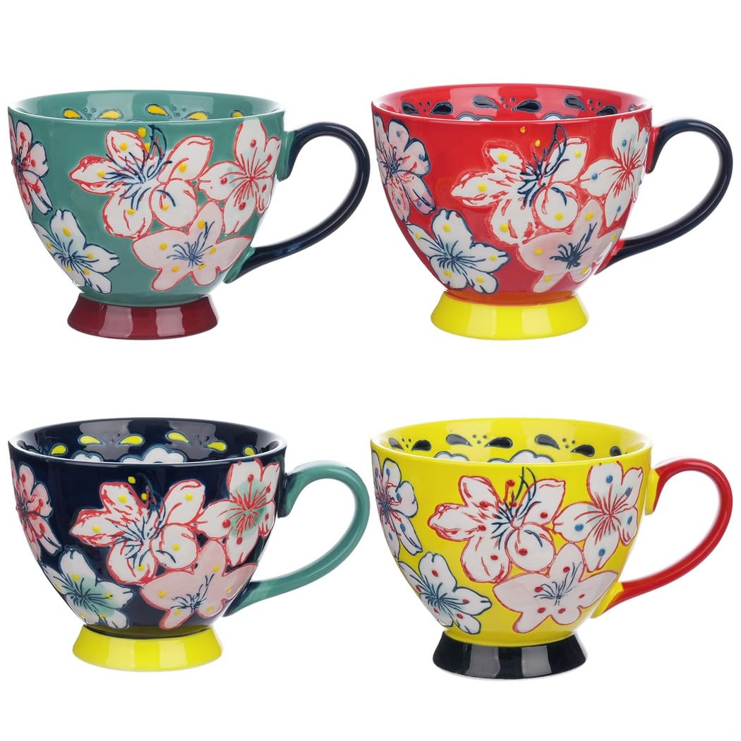 Ceramiczny zestaw kubków do kawy z czterema dużymi ręcznie robionymi kubkami, wytłaczanymi wzorami kwiatowymi do gorącej czekolady, herbaty, mleka, cappuccino i płatków śniadaniowych