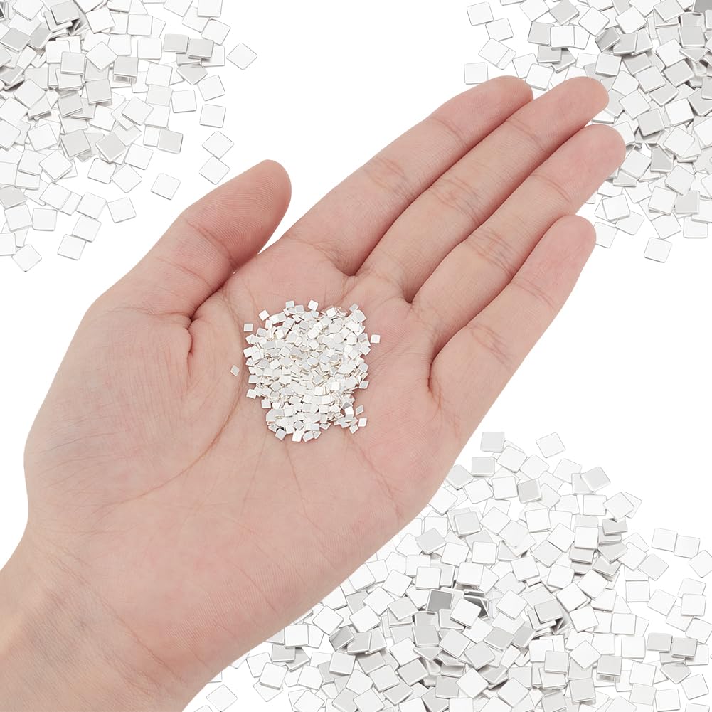 WEBEEDY Über 600 Stück Winzige Silber Chips Zum Löten Für Schmuck 5.6Gram(3.6DWT) Vorgeschnittene Silberlotchips Für Einfaches Schweißen von DIY Schmuckherstellung Reparatur Elektroniklöten(2x2mm)