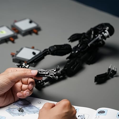 Miniatura 6 de Xenomorph - Kit de construcción de figuras de acción compatible con juegos de Lego para adultos, para niños de 8 a 14 años en adelante, 616 piezas