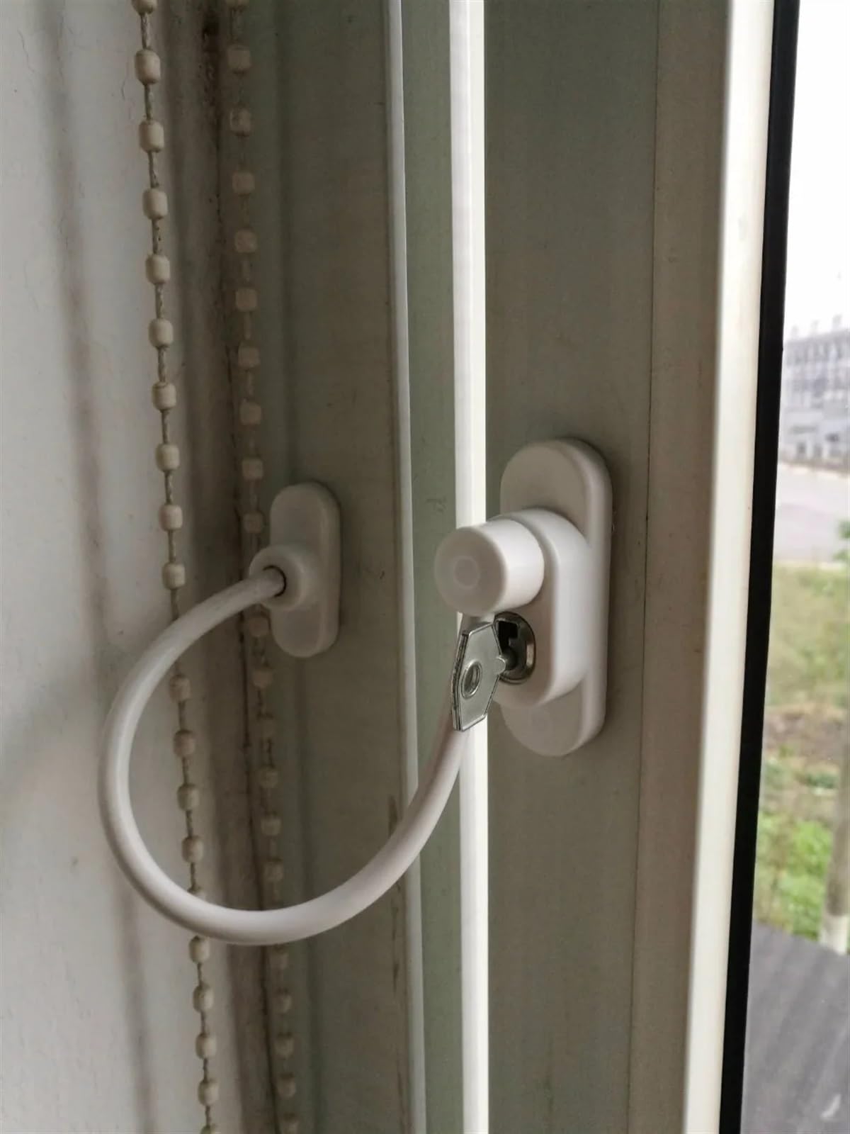 Blokada drzwi ze stali nierdzewnej, 2 sztuki, zabezpieczenie na klucze, bezpieczna granica, zamek samochodowy, granica 185 mm, kolor biały