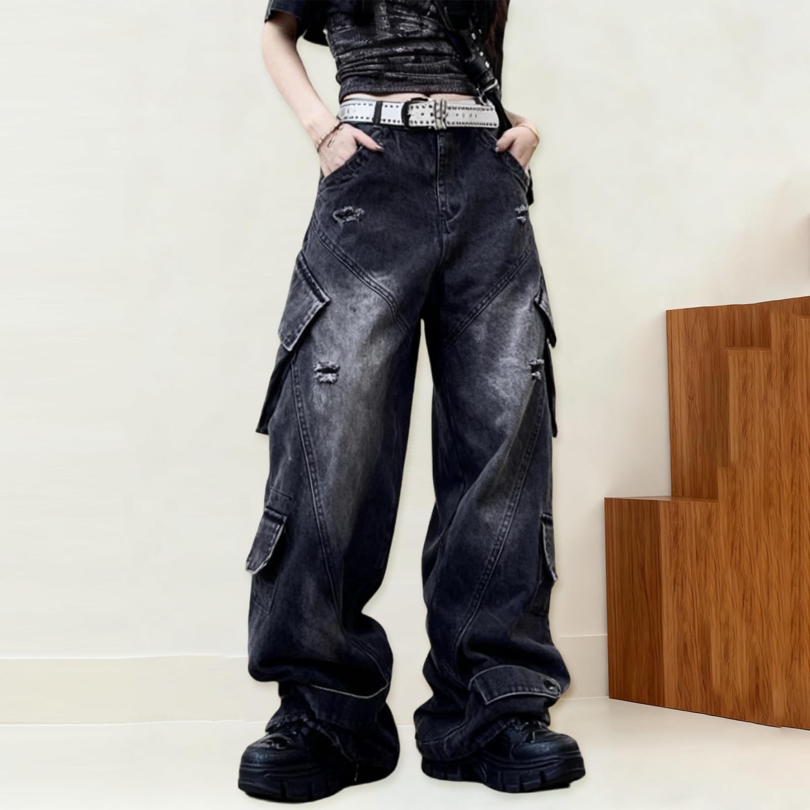Vaqueros cargo informales con bolsillos estilo callejero, pantalones anchos y rectos, tela cómoda para el día a día