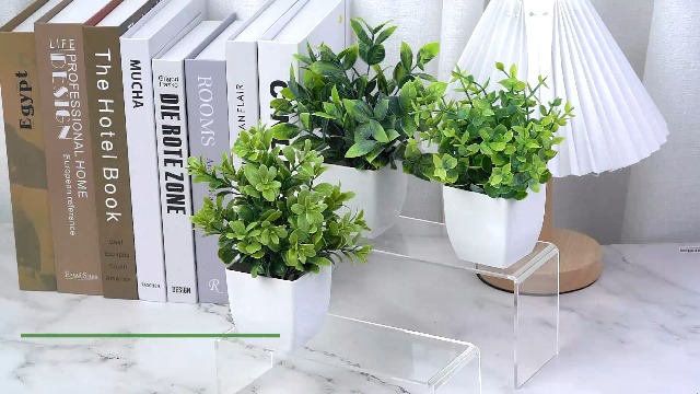 Amazon｜Kailund フェイクグリーン ミニ 卓上 観葉植物 フェイク 4点