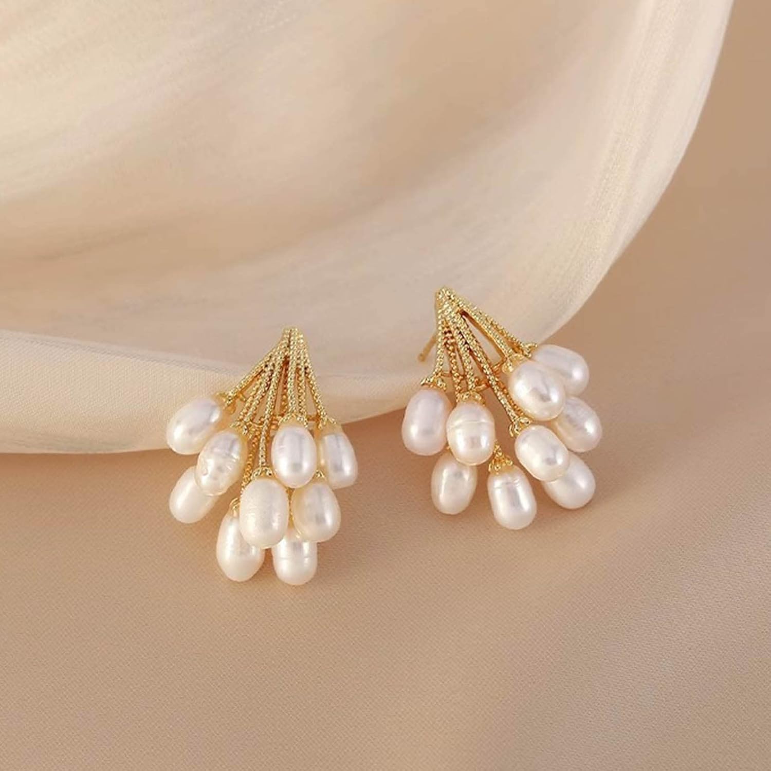 YienDoo Boho Pearl Drop Dangle Earrings Vintage Gold Pearl Cluster Dangle Earrings Grapes Pearl Drop Earrings Statement Fireworks Pearl Chandelier Stud Earrings Jewelry for Women - Image 4