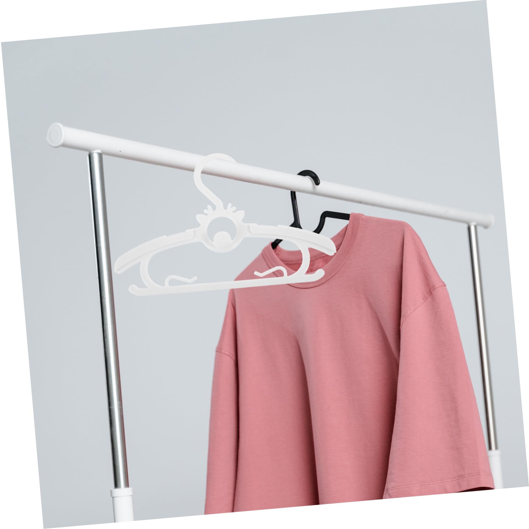 OUNONA 30piezas Perchas para Ropa Infantil Extensible Antideslizante de Plástico Perchas para Bebés para Pantalones Camisas y Guardería Organizador de Armario Que Ahorra Espacio
