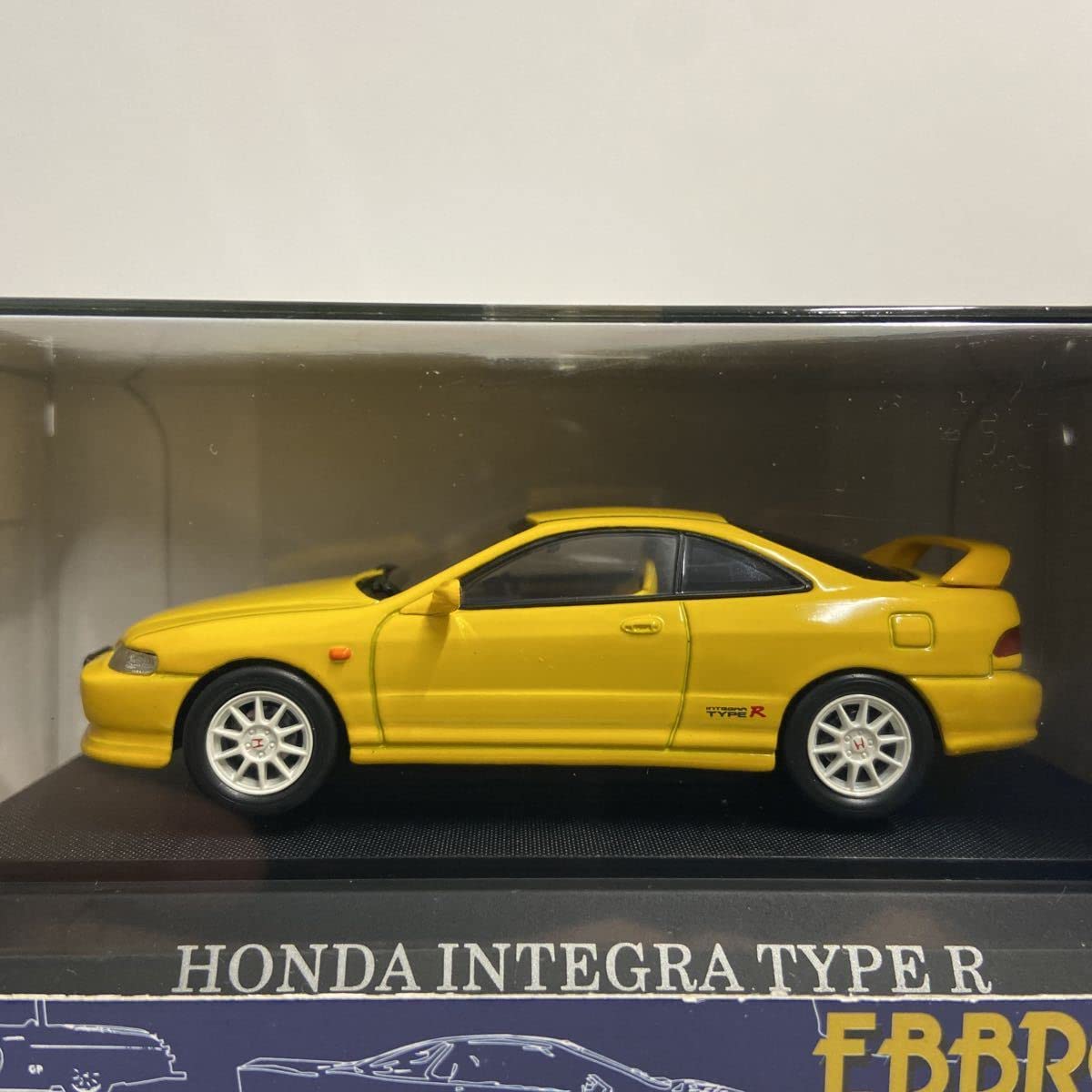 Amazon | EBBRO 1/43 ミニカー INTEGRA TYPE R Yellow エブロ