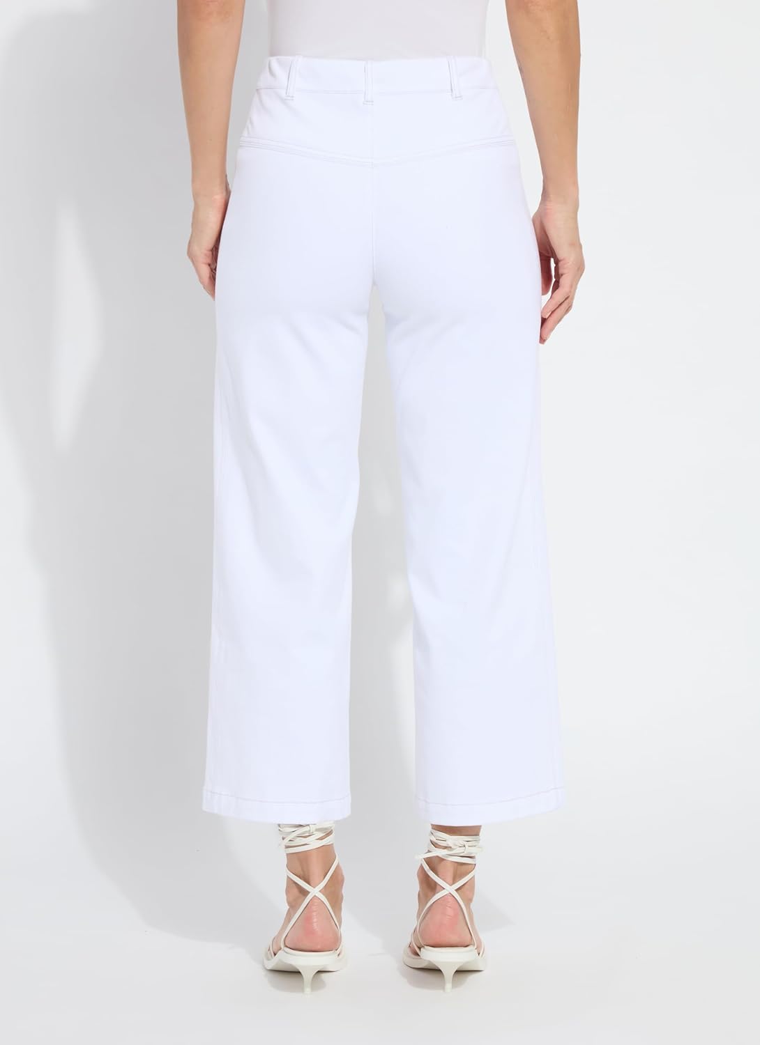 Lyssé Layton Wide Leg Crop Pants for Women, Casual Wear, Lightweight Summer Pull on Cropped Pants for Women