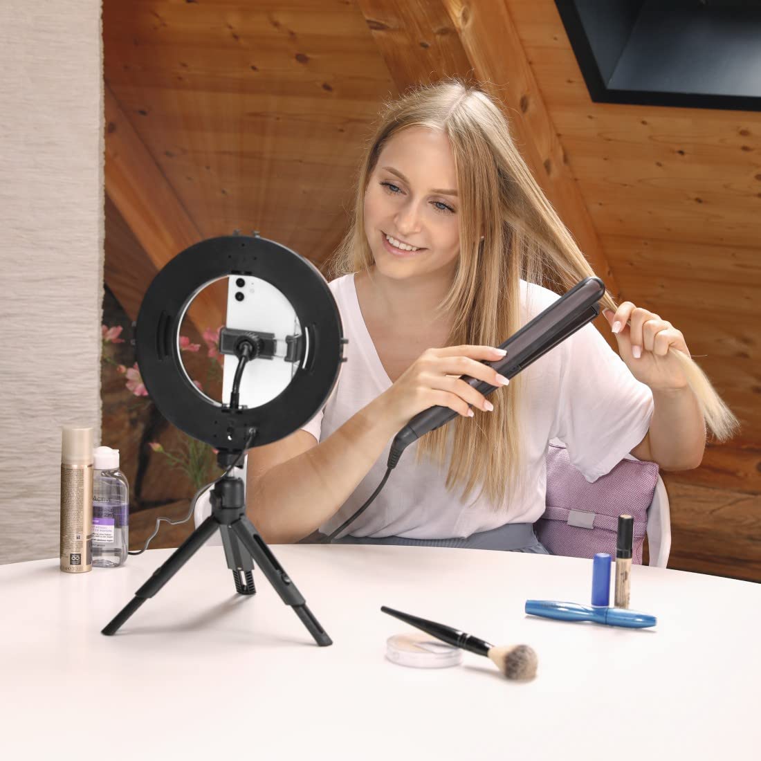 Hama Led-ringlamp met statief voor mobiele telefoon, 8 inch ringlamp, diameter 21 cm, tafelstatief voor de camera, dimbaar led-tafelringlicht voor selfie, videoconferentie, YouTube, TikTok
