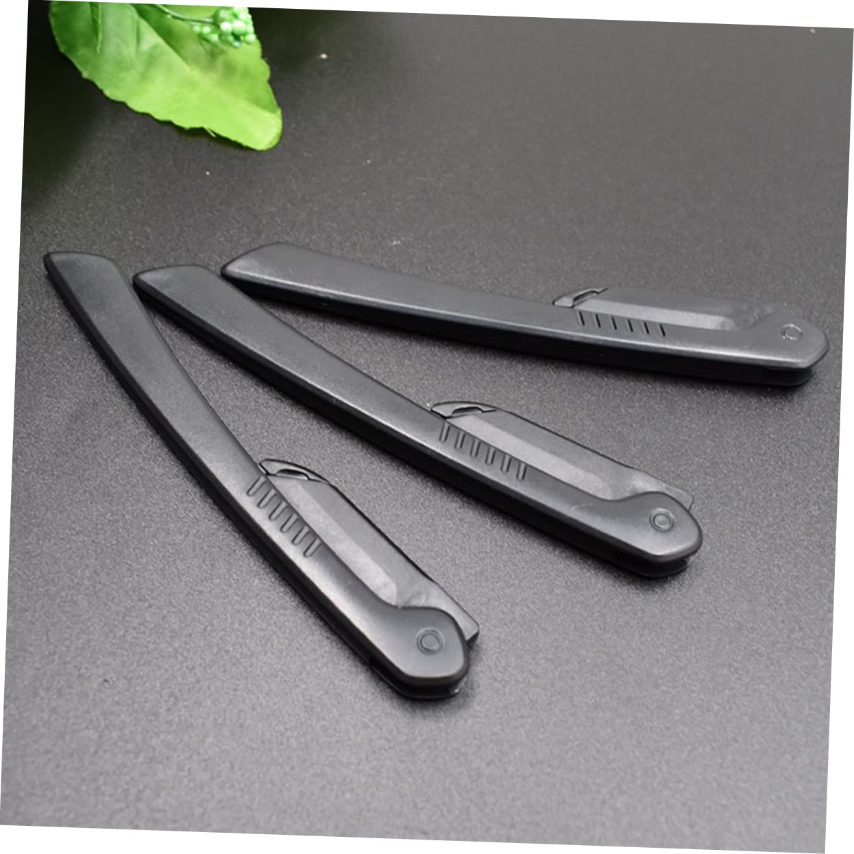 Baluue Professional Makeup Tool 10pc Eyebrow Razor Set with Portable Design for Travel