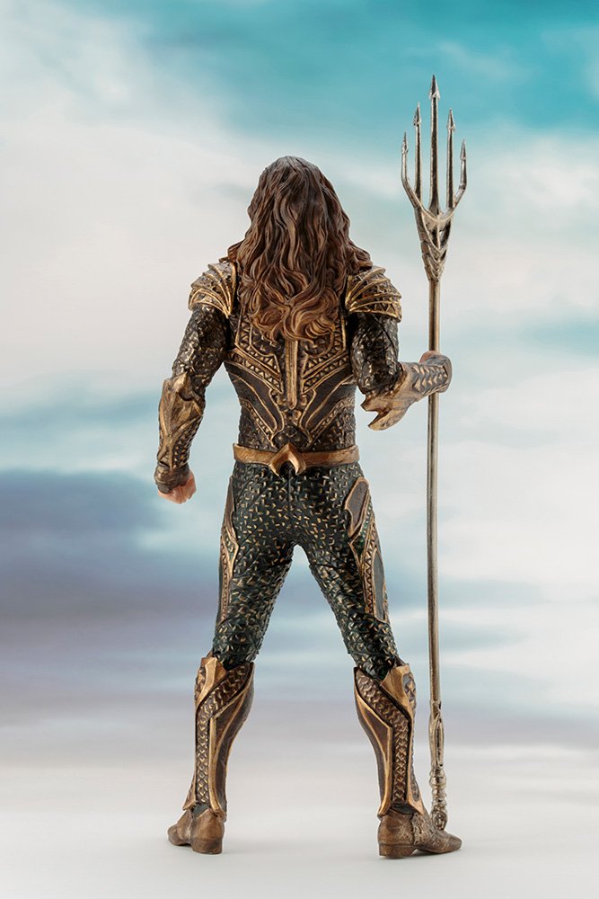 (未使用･未開封品)　ARTFX+ JUSTICE LEAGUE アクアマン 1/10スケール PVC製 塗装済み完成品フィギュア wyeba8q 71Llg9LSbrL.jpg