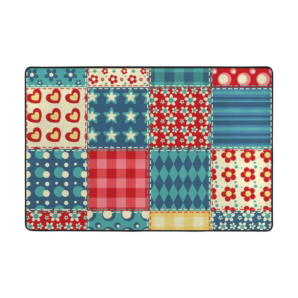 Tapis coloré patchwork pour réveiller la décoration de votre grand salon chaleureux