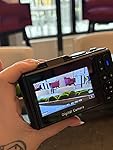 Review Image by Leonardo J.