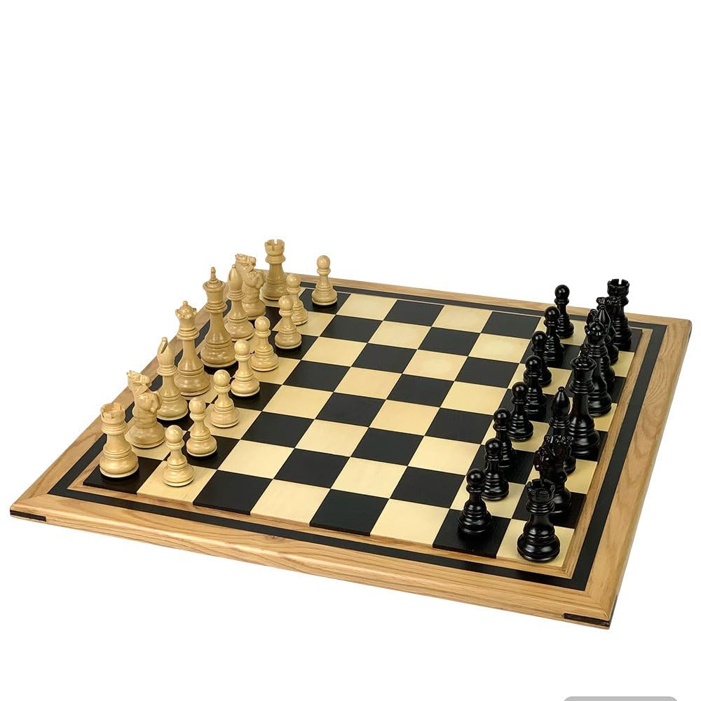 Set di scacchi Elite in rovere: grande scacchiera fissa da 56 cm (22") con pesi nelle figure in legno, misure da torneo, finitura opaca premium, design di lusso realizzato a mano