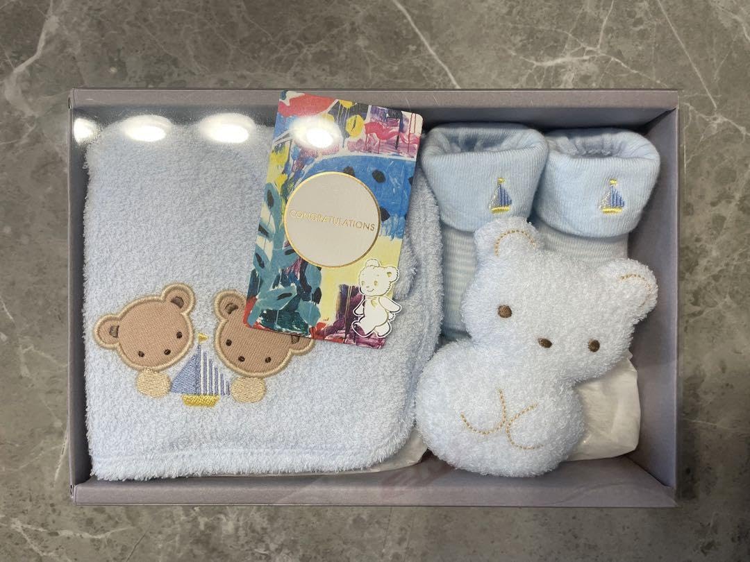 Amazon.co.jp: ファミリア 出産祝いセット : ベビー＆マタニティ 