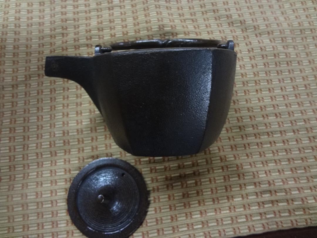 Amazon | 南部鉄器 6角急須レトロデザイン鉄瓶 急須 茶こし付き 鉄分 