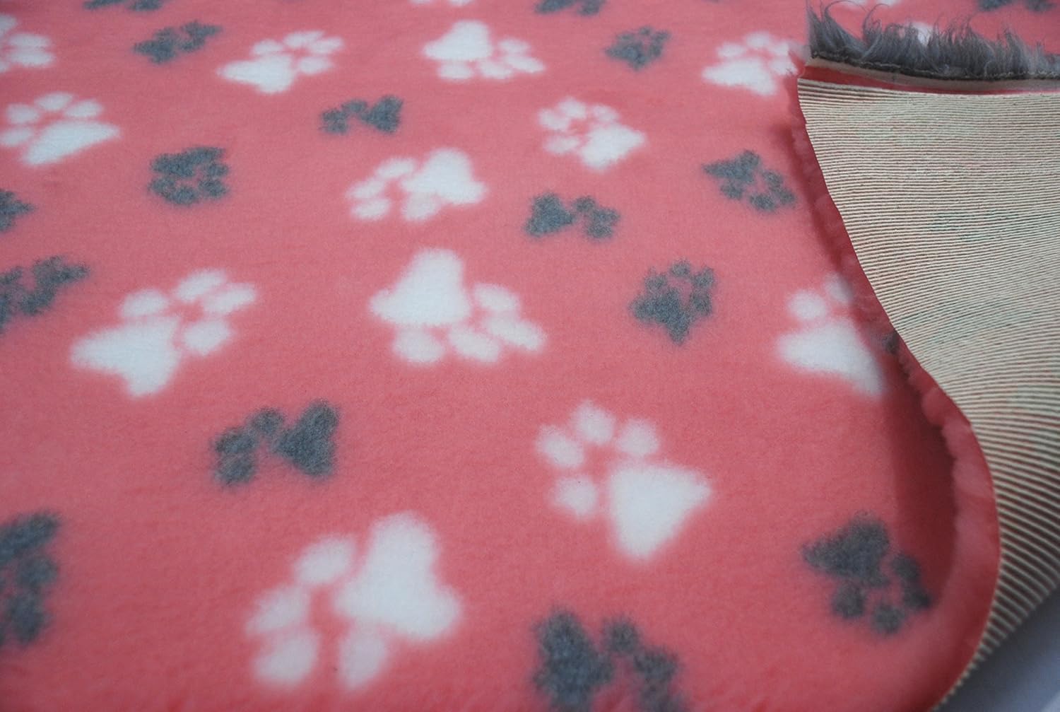 CRS Fur Fabrics Professional Non Slip Veterinary Dog Puppy Vet Bedding LG Paws - Blossom, Precut - 1Mtr-150cmx100cm