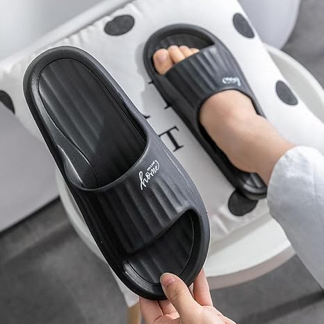 Amazon.com: BAIDEFENG Zapatillas de ducha antideslizantes para piscina,  sandalias simples a rayas, resistentes al desgaste y cómodas zapatillas-negras_8.5-9.5,  cómodas zapatillas de secado rápido y suaves : Todo lo demás