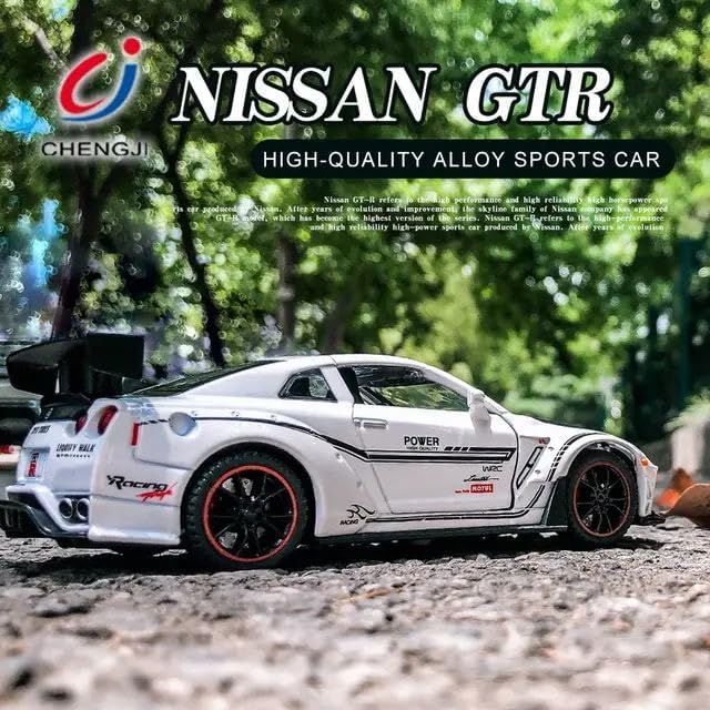 Image of Nissan GTR 1:32 Scale Exclusive Alloy Metal Pull Back Die-cast Car Model with Sound Light Mini Auto Toy for Kids Metal Model Toy Car with Sound and Light (White)