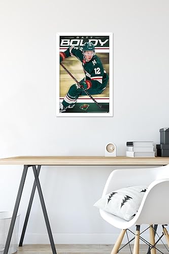 Miniatura 6 de Trends International NHL Minnesota Wild - Póster de pared Matt Boldy 23, 22.4 pulgadas de largo x 14.7 pulgadas, versión enmarcada en blanco