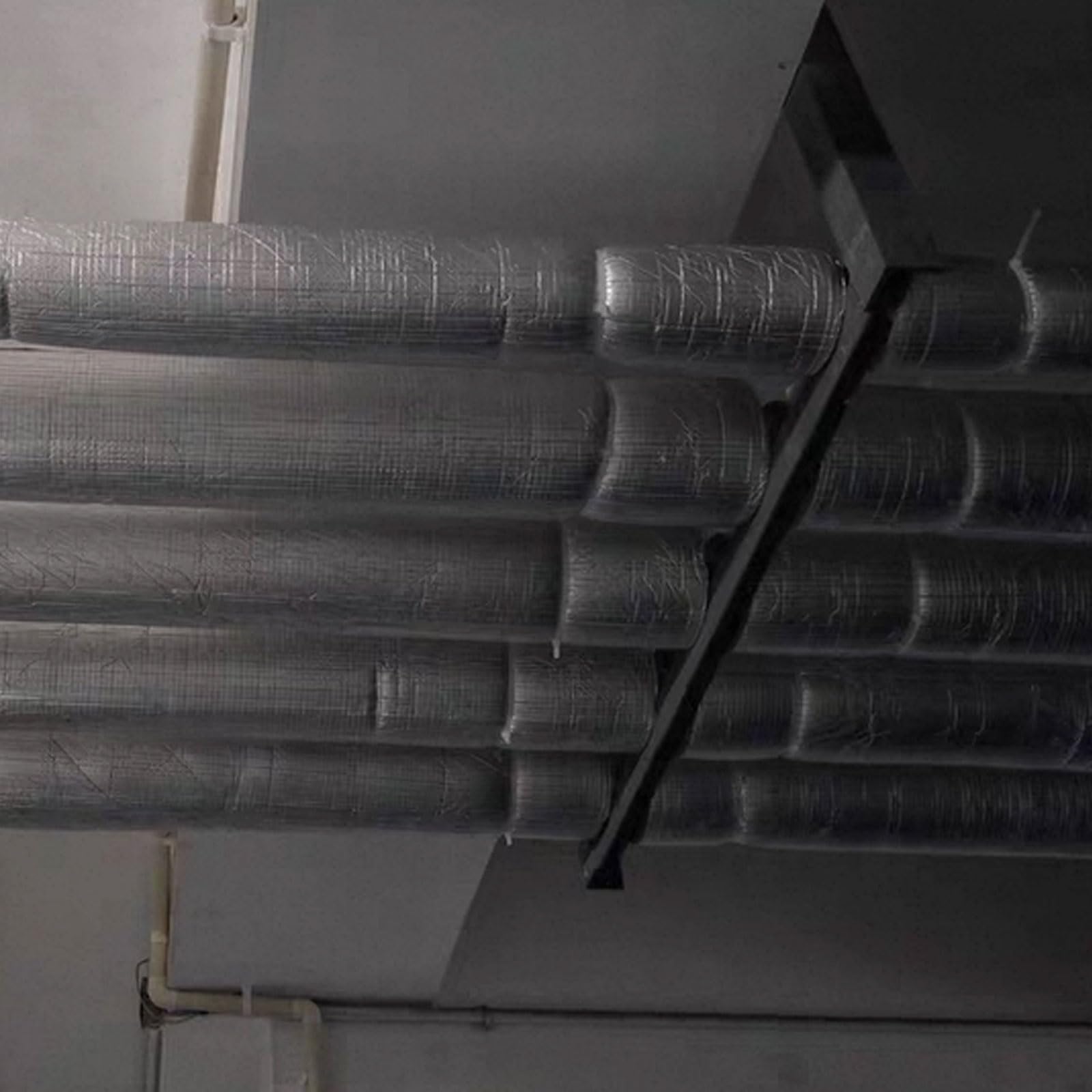 Izolacja Rury Rura Izolacyjna z Folii Aluminiowej i Krzemianu Glinu Ognioodporna i Trudnopalna do Ogrzewania, Rur Sanitarnych, Rur Grzewczych, Urządzeń Fitness Itpp(ID 1-11/32" x T 2" x L 3.3ft)
