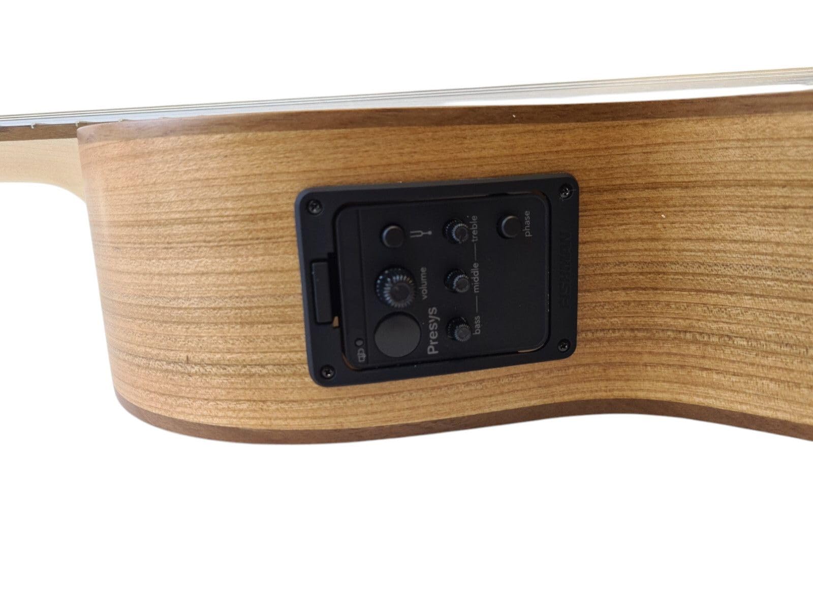 Konzertgitarre 3/4 WoidBua SS200 massiv Fichte Kirsche Preamp Tuner inkl. Gigbag – für Kinder 9–11 Jahre – Volksmusik Gitarre mit Fishman Presys – warmer Klang, seidenmatt lackiert