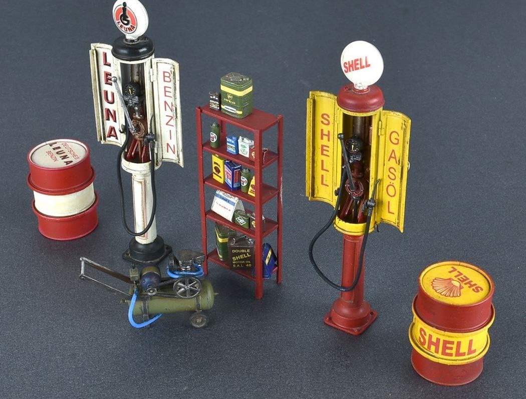 Miniart MIN35598 Plastic Model kit, Various