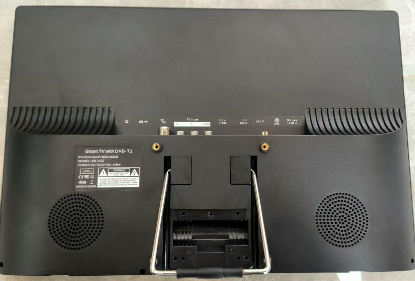 KCR Smart TV, 17-calowy LED, cyfrowy DVB-T2, przenośny telewizor Freeview, gniazdo USB, wyjście słuchawkowe, pilot zdalnego sterowania koncentryczny, wejście AV, wejście HDMI, czarny