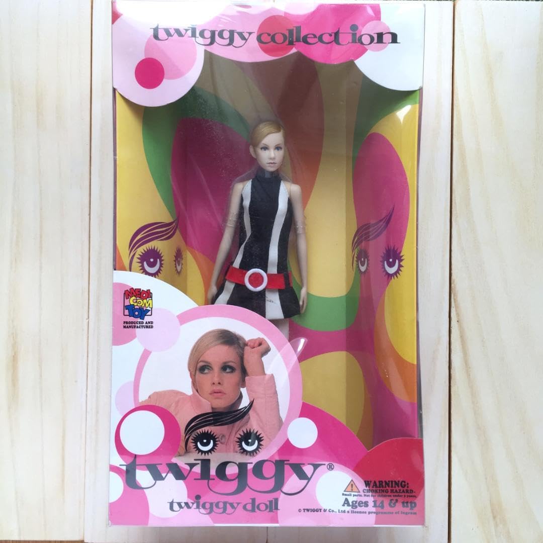 Twiggy Collection　メディコムトイ　ツイッギー　1/6フィギュア Amazon.co.jp: Twiggy Collection メディコムトイ ツイッギー 16