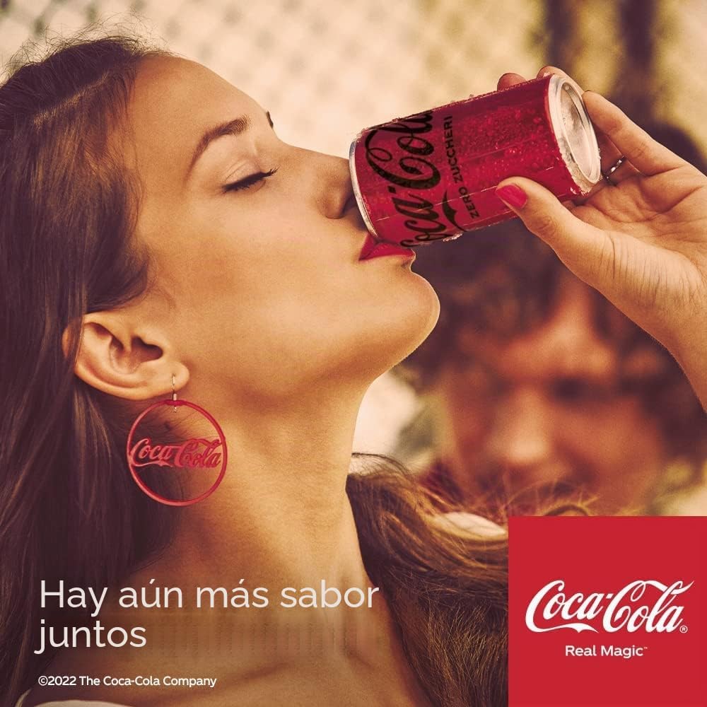48 botes de bebidas carbonatadas de Coca Cola, 150 ml