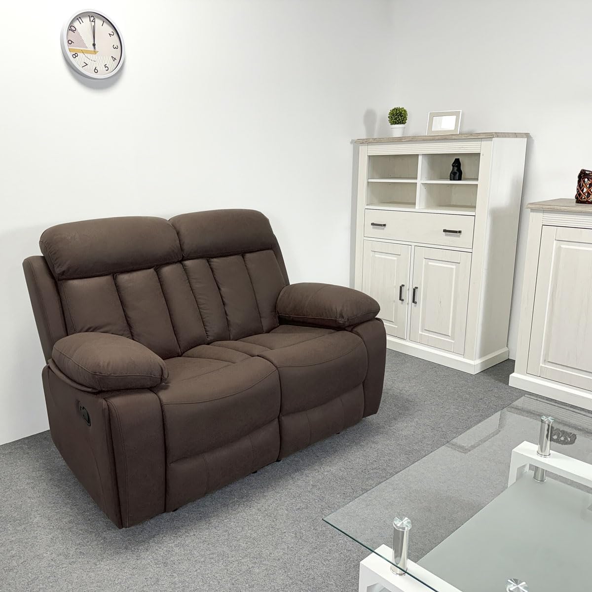 Homey - Sofá de 2 Plazas con Función Relax, Modelo Havana con Reclinación Manual de Respaldo y Resposapiés, Medidas: 152 cm (Ancho) x 103,5 cm (Alto) x 93 cm (Fondo), Choco