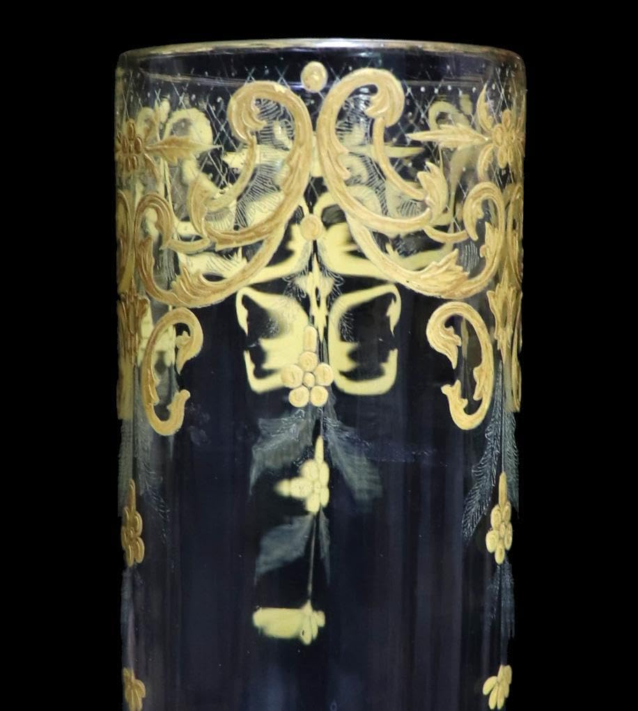 Amazon.co.jp: オールドバカラ 1900年頃 草花文 金彩盛り上げ Amazon.co.jp: オールドバカラ 1900年頃 草花文 金彩盛り上げ