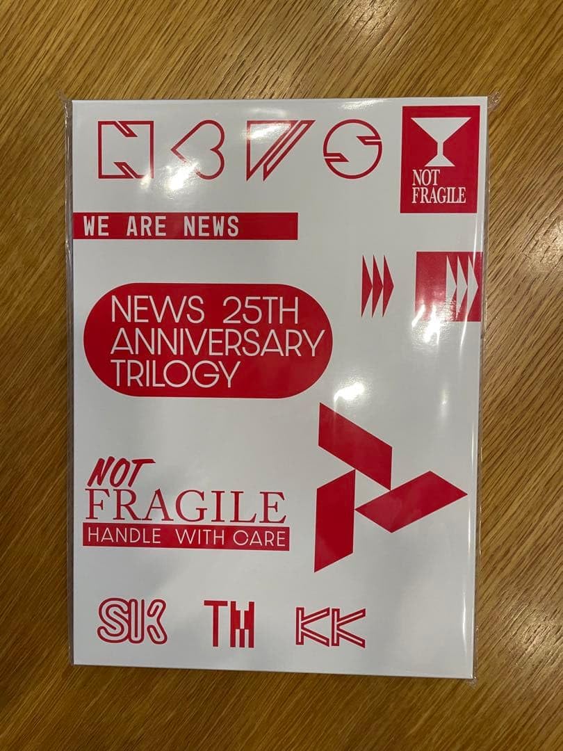 Amazon.co.jp: NEWS「KMK」ファミクラストア オンライン盤 : 楽器