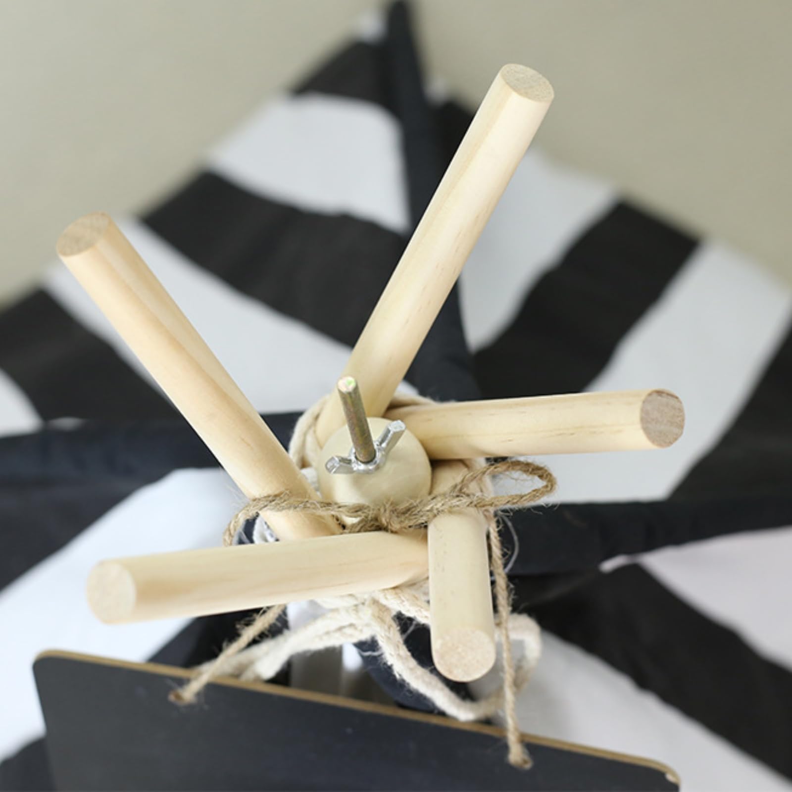 Tente pour Animaux de Compagnie, lit pour Chien, tipi Portable et Amovible pour Chiot, chenil intérieur et extérieur avec Coussins Doux et Tableau Noir pour écrire des Noms