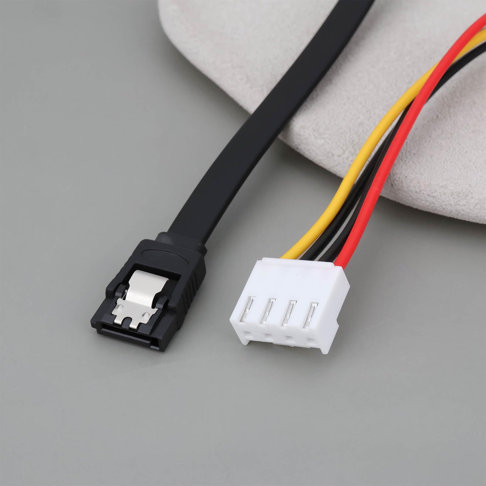 4-pinowy kabel zasilający HDD z kablem danych SATA 3.0 kompatybilny z Hikvision kompatybilny z systemami HiLook NVR