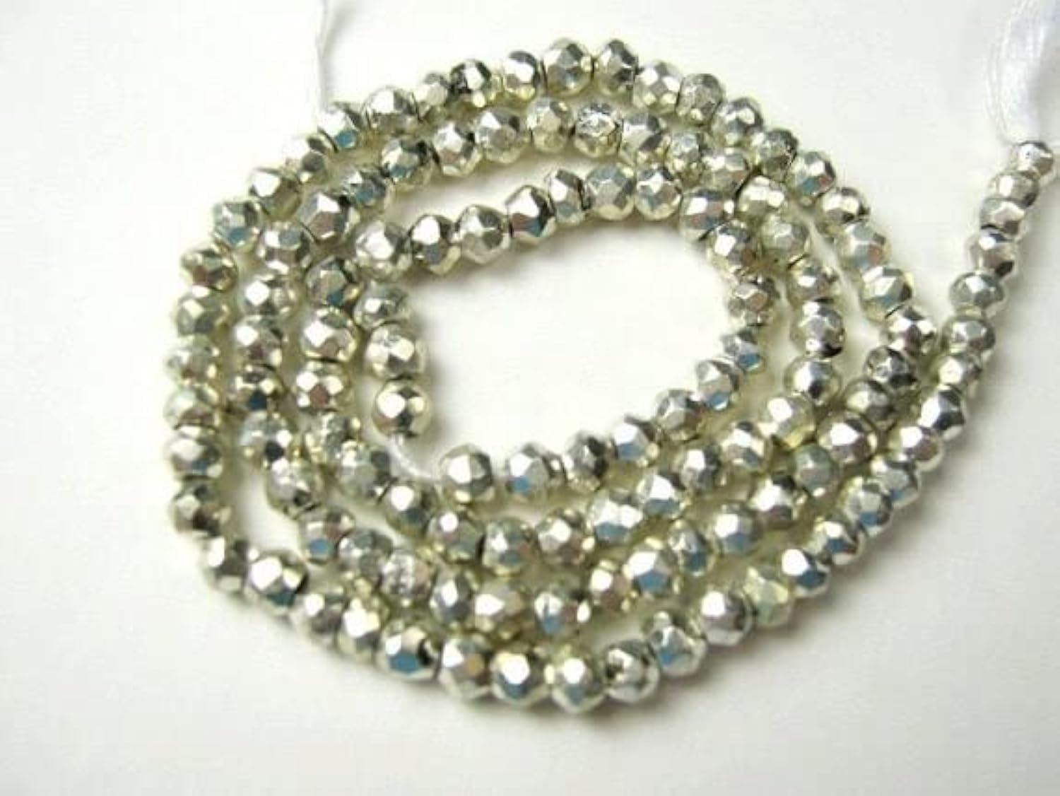 Pyrite véritable facettée couleur argent de haute qualité pour bijoux de luxe