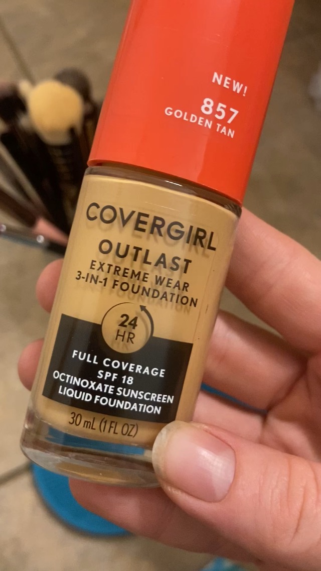 My Favorite Foundation for FULL Coverage During Breakouts