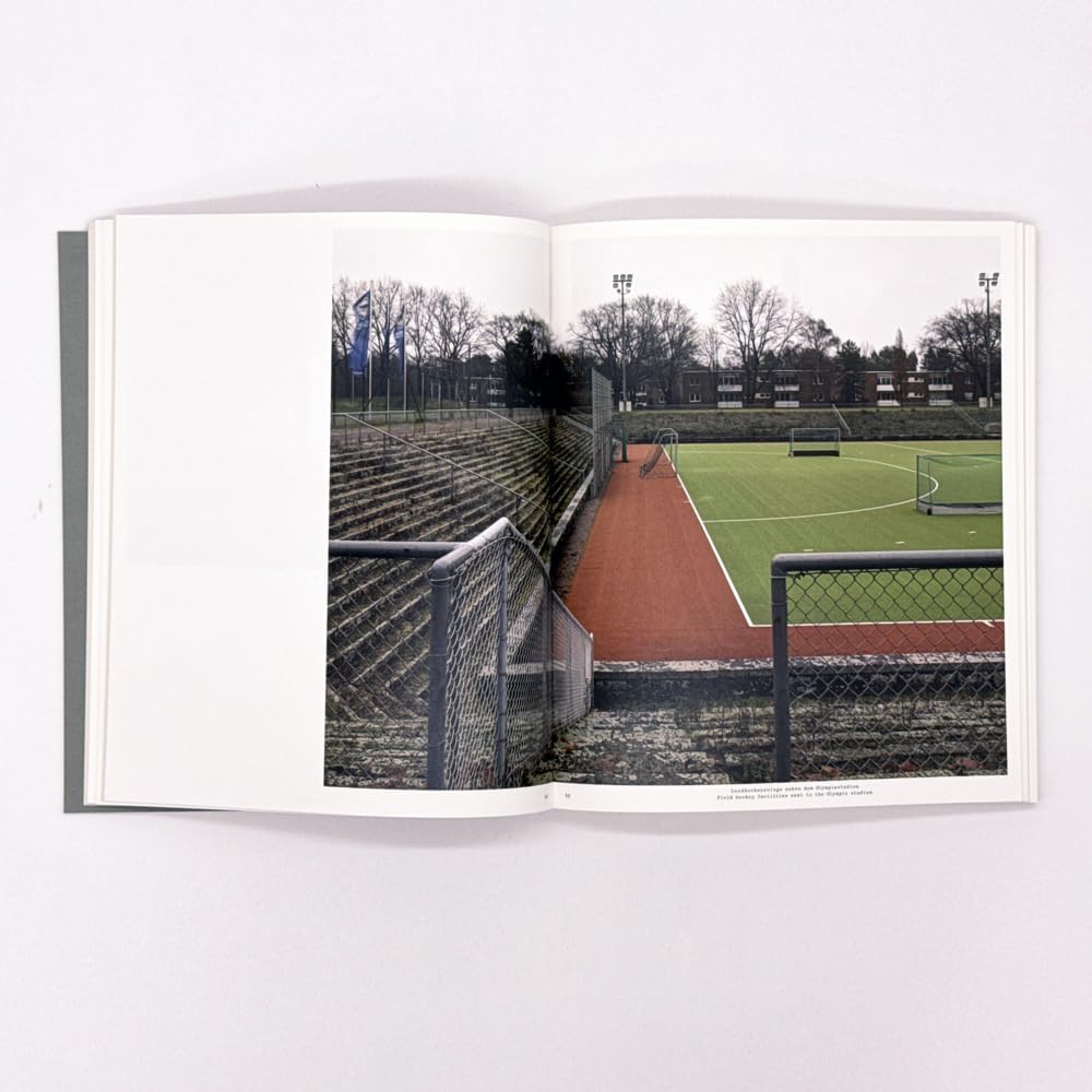 Olympic Realities: Sechs Stadte Nach Dem Grossanlass / Six Cities After the Games