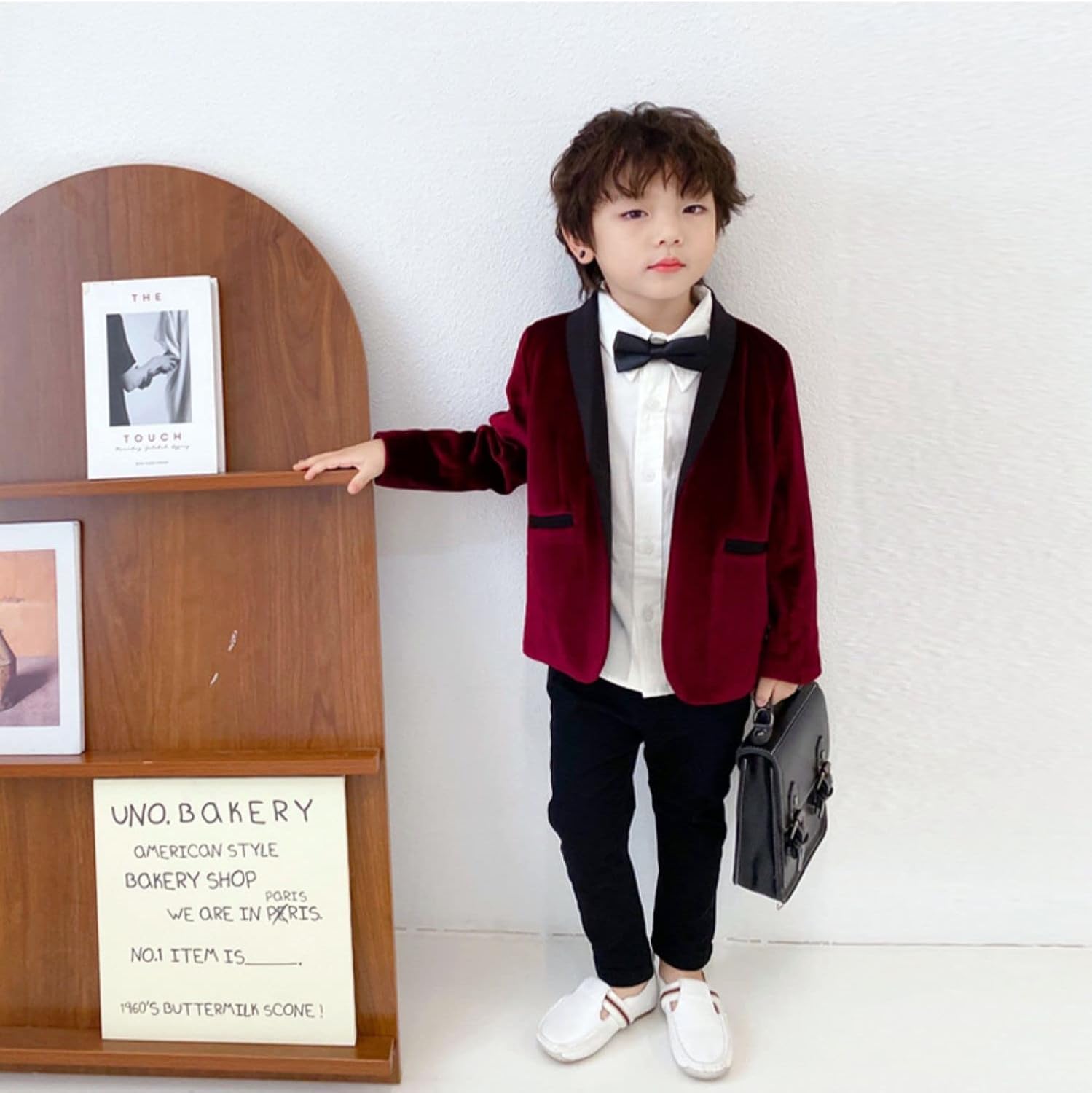 Boy's Single Breasted Button Suit 2-Piece Shawl Lapel Tuxedos Velvet Jacket & Pants