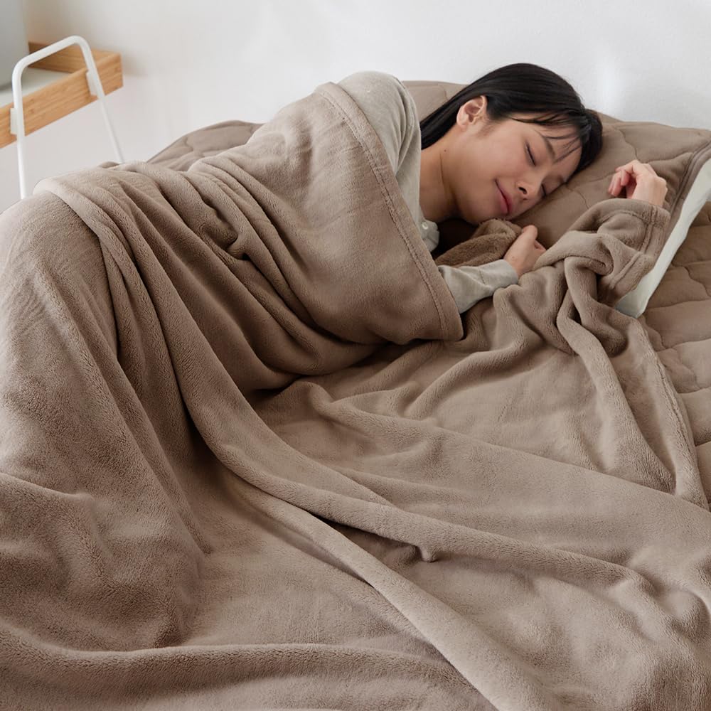 Amazon｜アイリスプラザ 毛布 ミルキータッチ毛布 うっとりとろける