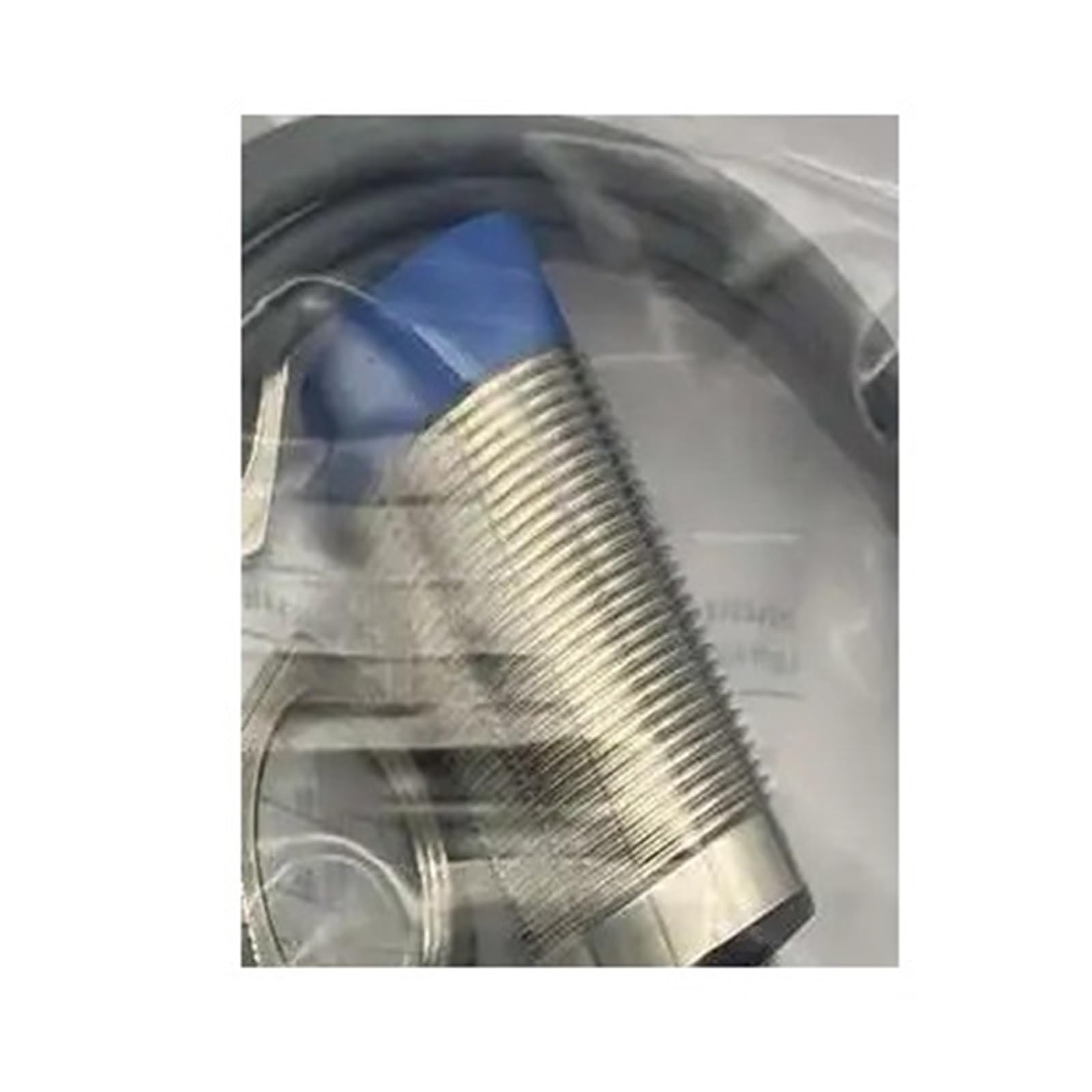 Capteur de proximité LR18XBF06DNOW pour automatiser le tri industriel M18