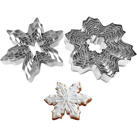 Snowflake Cookie Cutters Metal Cake Cutters for Fondant Decorating Fruit Cutter Sandwich Cutter Kids Biscuit Cutter and Bread Cutter 2 Set 14 PCS