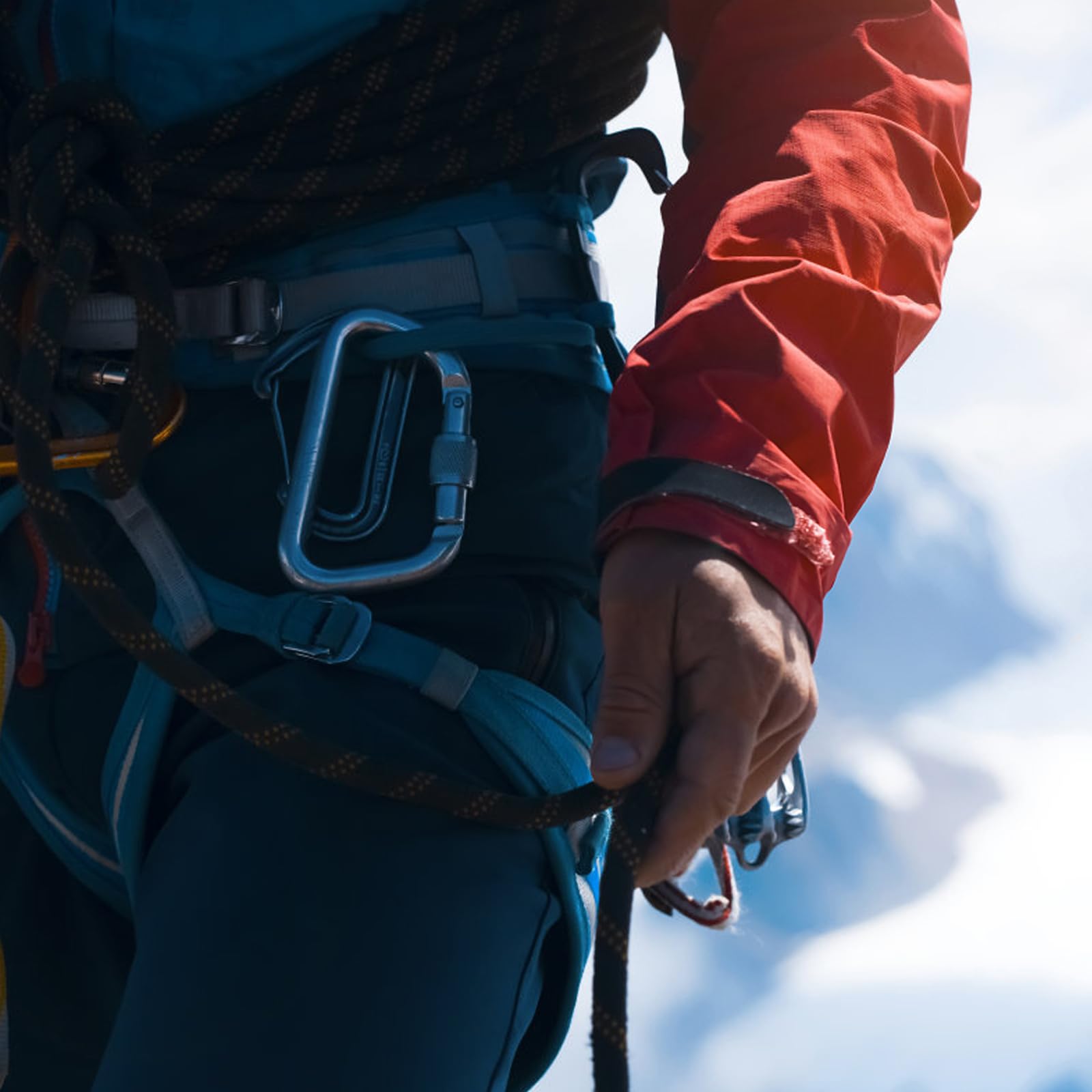 NewDoar Arnés de escalada certificado UIAA y CE, arnés de escalada en roca, arnés de medio cuerpo, protección de cadera de cintura, cinturón de seguridad ajustable para rapel, rescate de incendios,