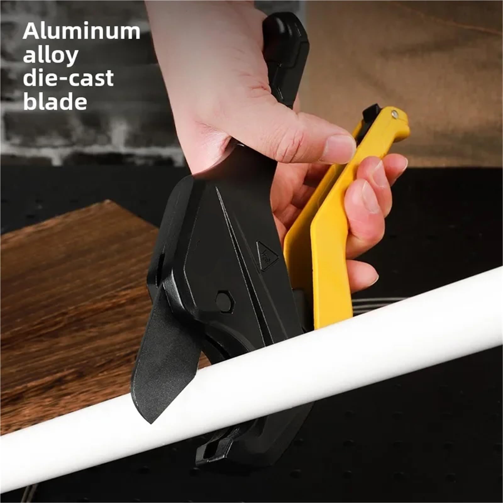Cortador de tubos PVC con trinquete, cortador mangueras PEX cuchillas afiladas, for PPR, PE, PP y caucho Para Cortar(63.0mm)