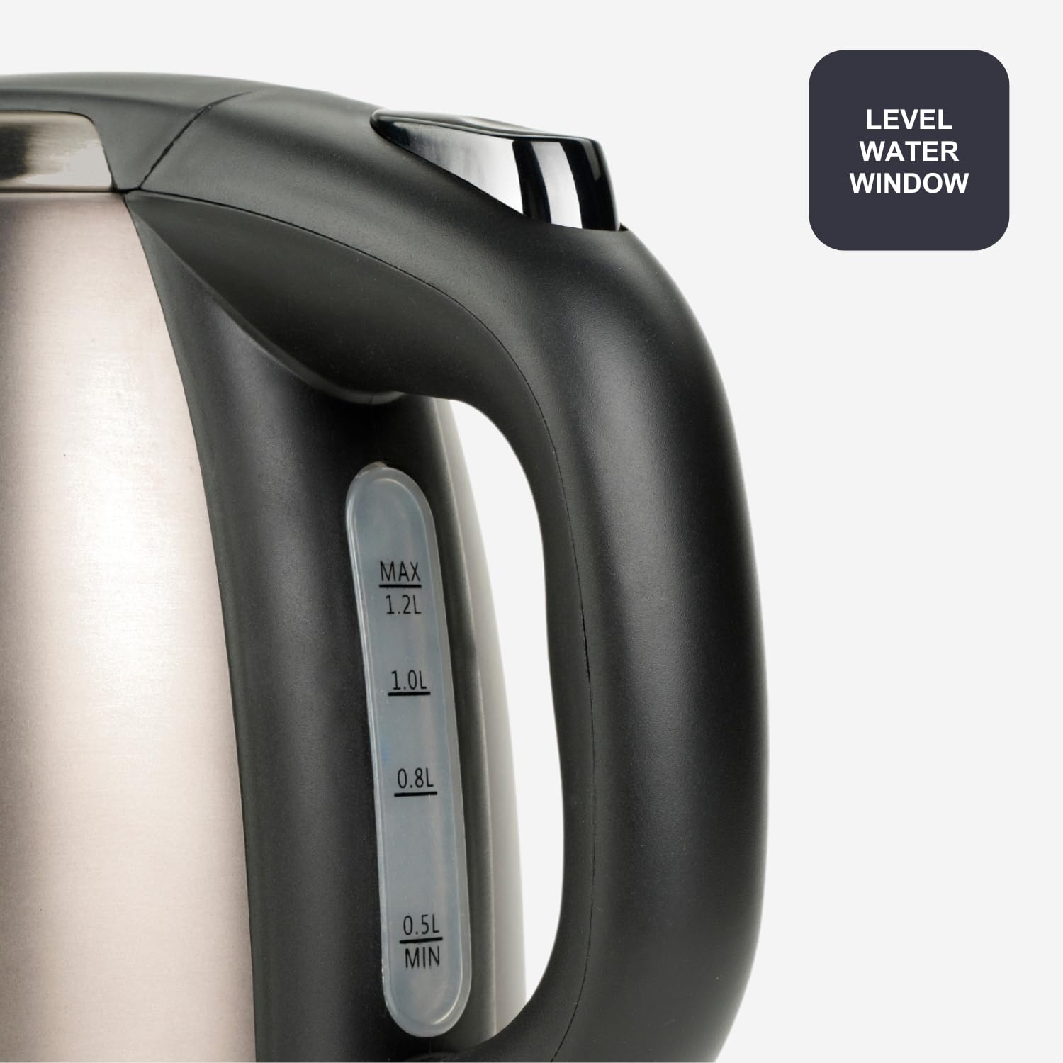 BLACK+DECKER BXKE2202E - Kettle. Hervidora de agua.2200W.1.2L. Base giratoria 360º apta para zurdos. Mango ergonómico. Apagado automático. Nivel agua visible. Botón de apertura. Luz de funcionamiento.